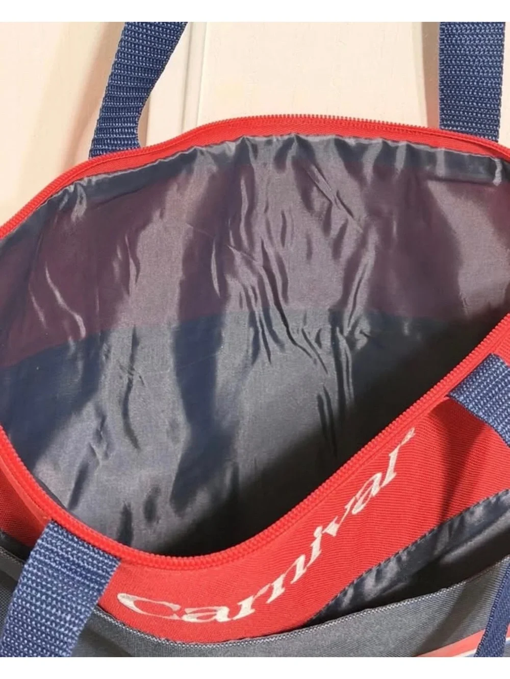 Carnival Cruise Line Limited Edition Tote Bag Red Blue Funnel Logo Zip Top
